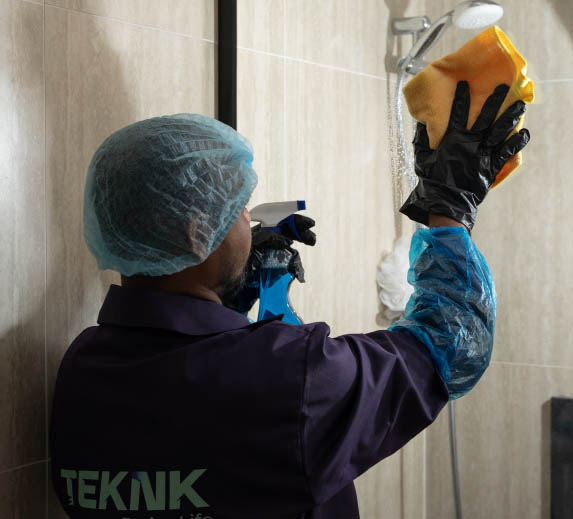 https://staging.teknksa.com/wp-content/uploads/2025/01/services2.jpg