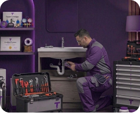 https://staging.teknksa.com/wp-content/uploads/2026/08/services-man20.png